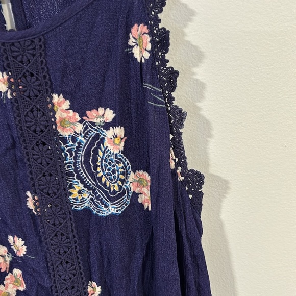 ⭐️ 2/$10 - Kendall and Kylie Blue Romper - Picture 3 of 4